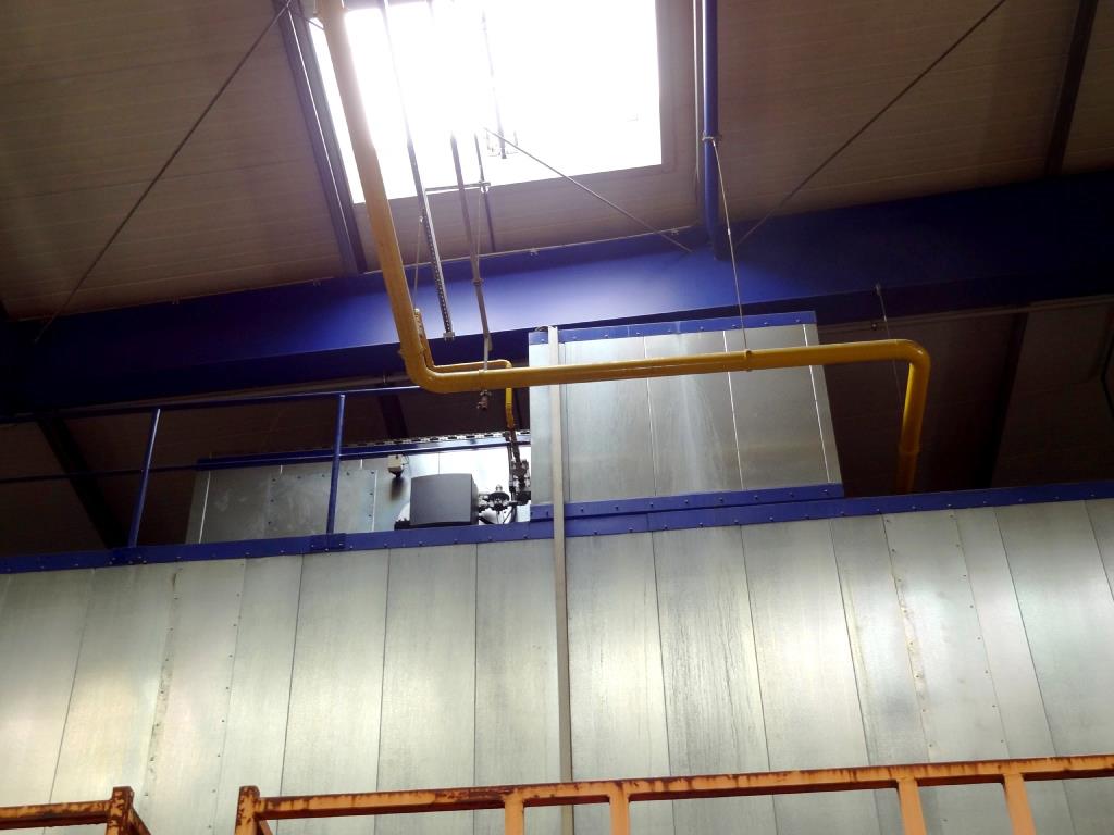 Machines for the manufacturing of foamed <br>and injected attachments and spare parts <br>for the automotive sector-9