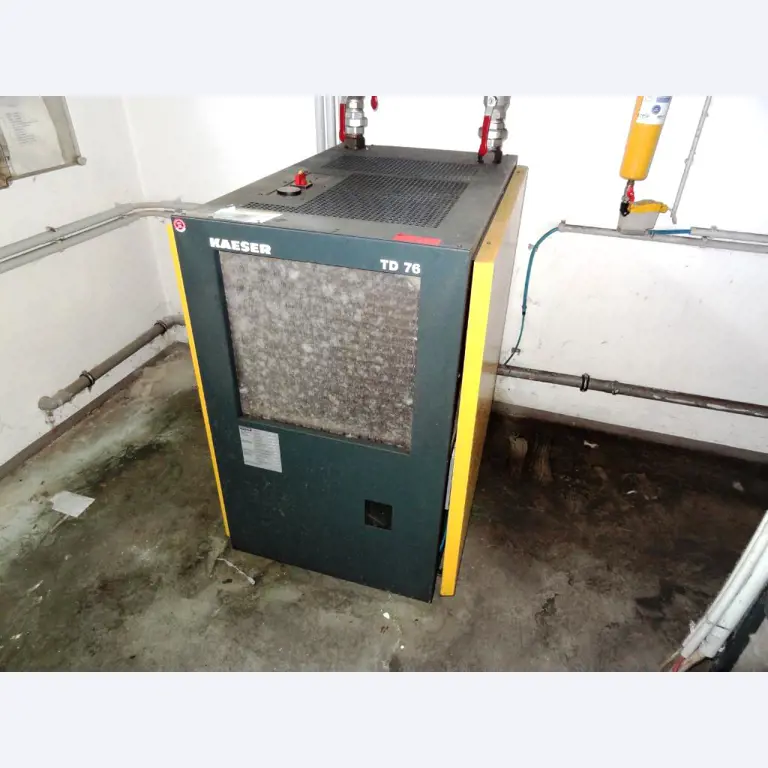 Machines for the manufacturing of foamed <br>and injected attachments and spare parts <br>for the automotive sector-3
