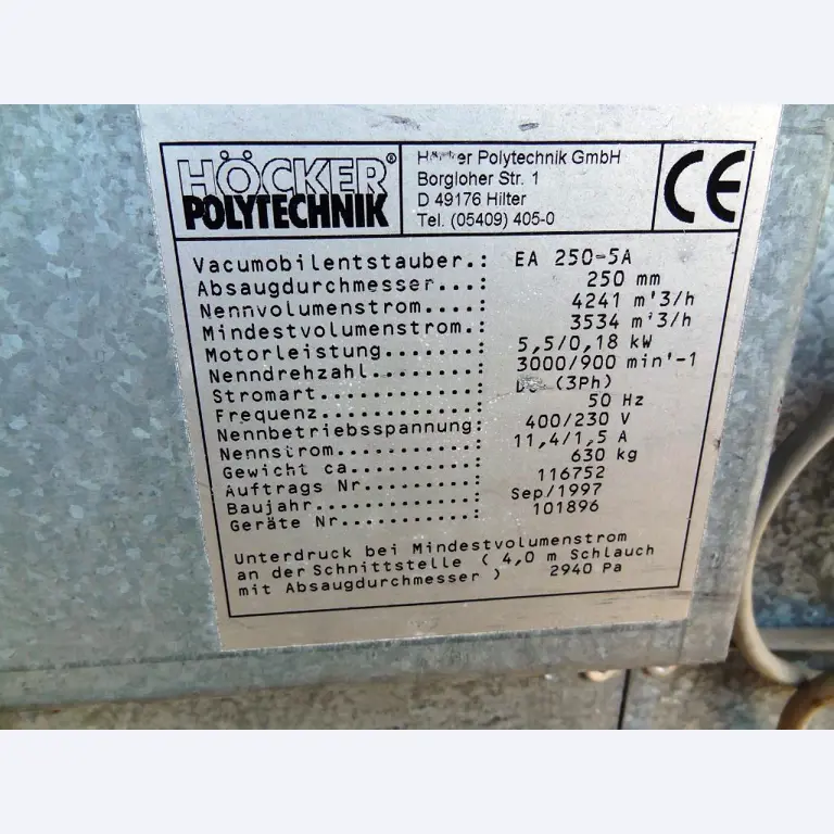 Machines pour la fabrication de pièces (rapportées) automobiles moussées et injectées-4