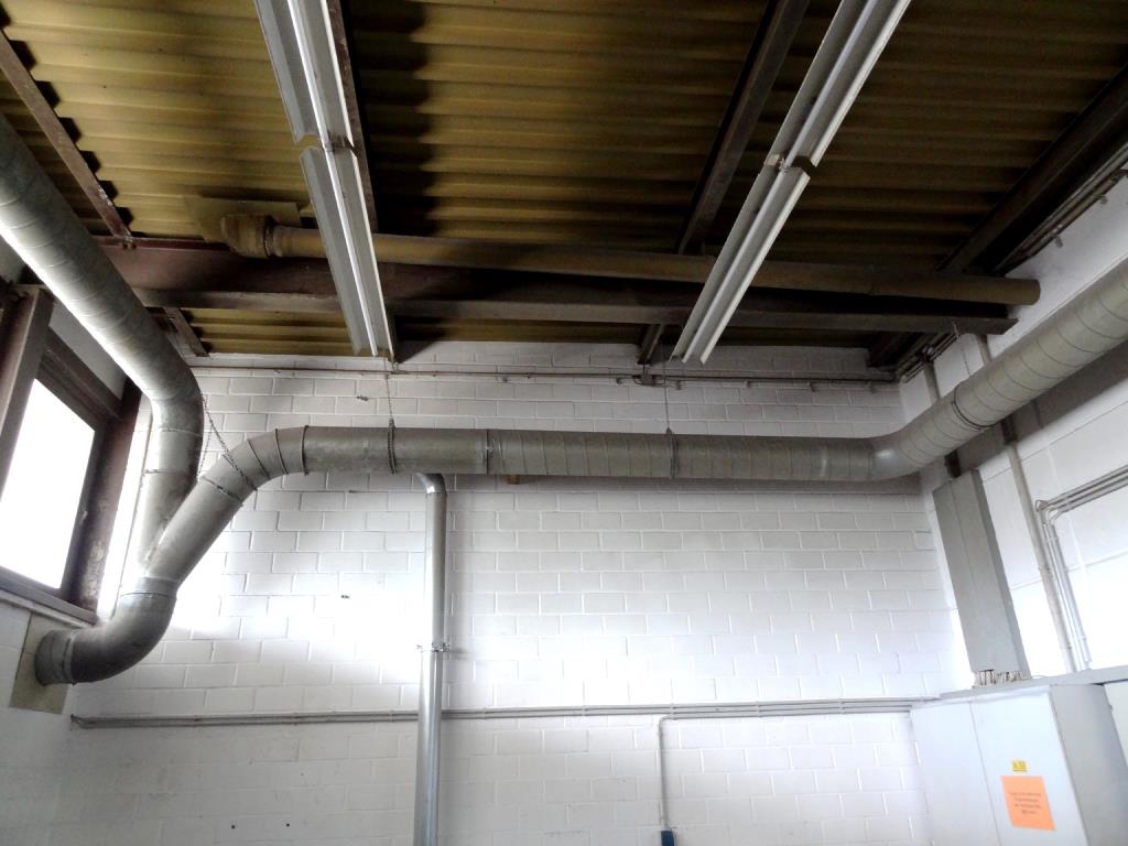 Máquinas para a produção de peças (complementares) para automóveis espumadas e moldadas por injeção-5