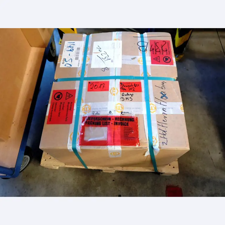 Machines for the manufacturing of foamed <br>and injected attachments and spare parts <br>for the automotive sector-1