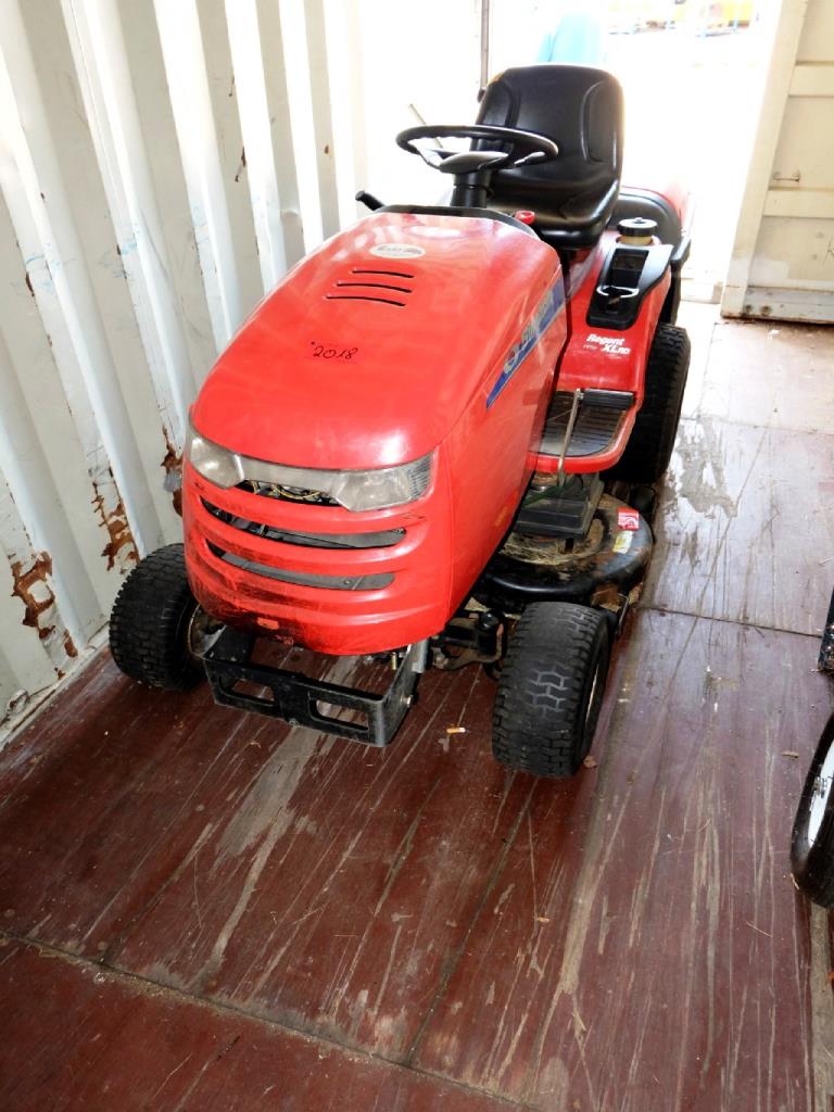 Machines for the manufacturing of foamed <br>and injected attachments and spare parts <br>for the automotive sector-1