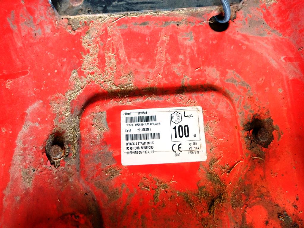 Machines for the manufacturing of foamed <br>and injected attachments and spare parts <br>for the automotive sector-6