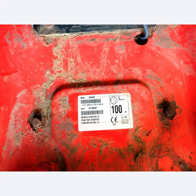 Machines for the manufacturing of foamed <br>and injected attachments and spare parts <br>for the automotive sector-6