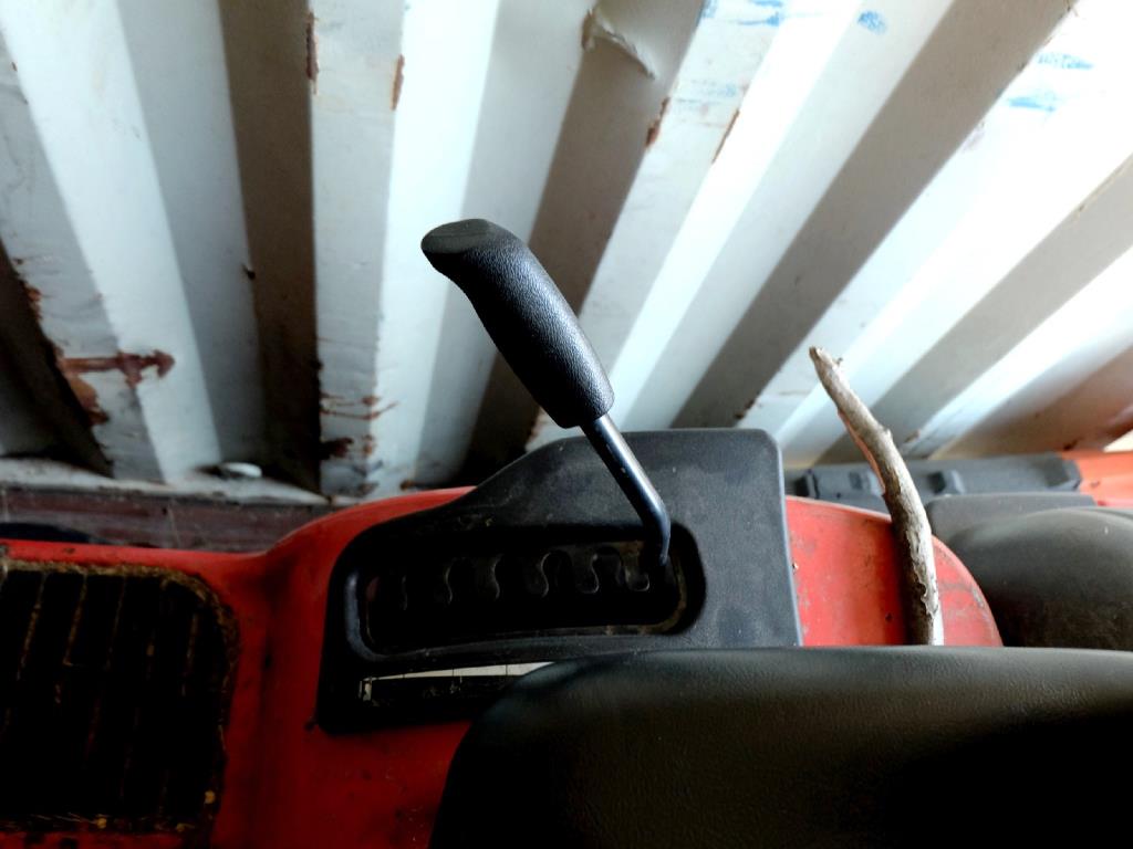 Machines for the manufacturing of foamed <br>and injected attachments and spare parts <br>for the automotive sector-9