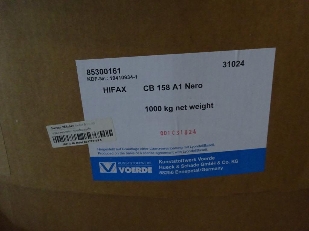 Machines for the manufacturing of foamed <br>and injected attachments and spare parts <br>for the automotive sector-3