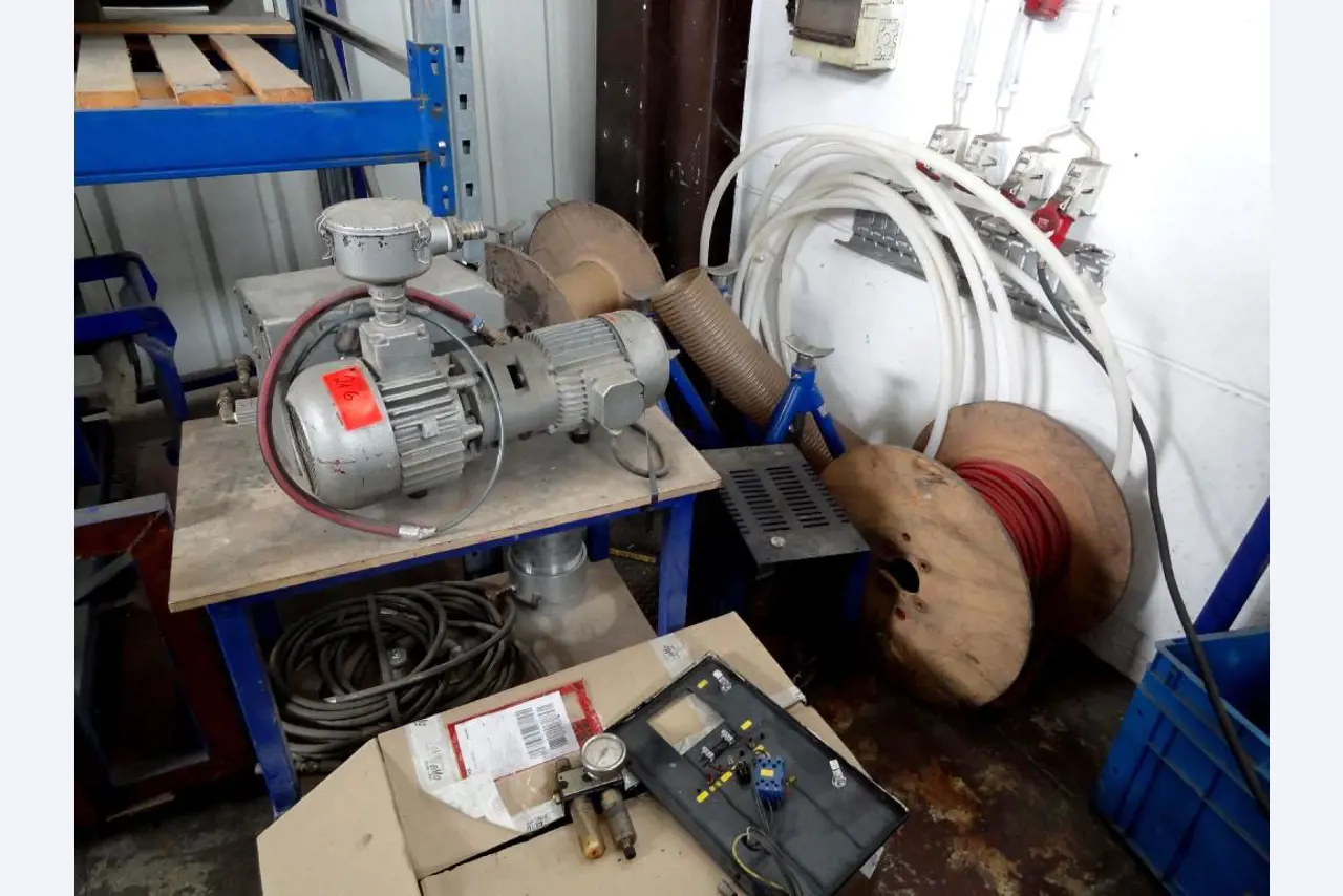 Machines for the manufacturing of foamed <br>and injected attachments and spare parts <br>for the automotive sector-8