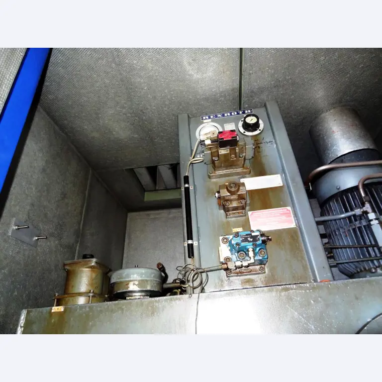 Machines for the manufacturing of foamed <br>and injected attachments and spare parts <br>for the automotive sector-7