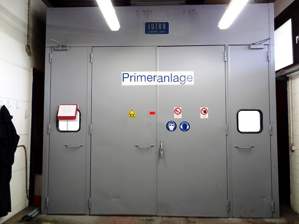 Machines for the manufacturing of foamed <br>and injected attachments and spare parts <br>for the automotive sector-1