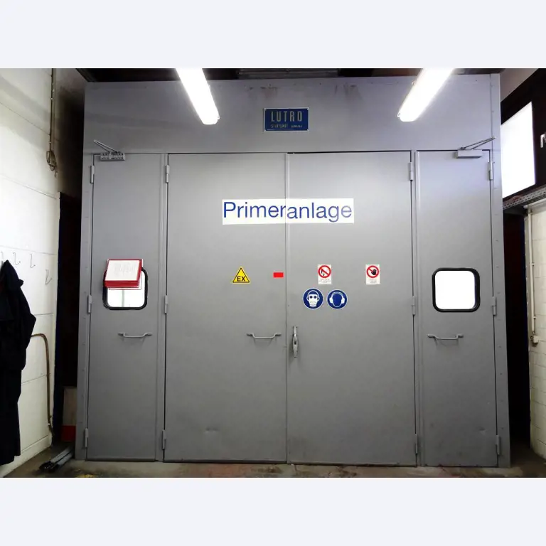 Machines pour la fabrication de pièces (rapportées) automobiles moussées et injectées-1