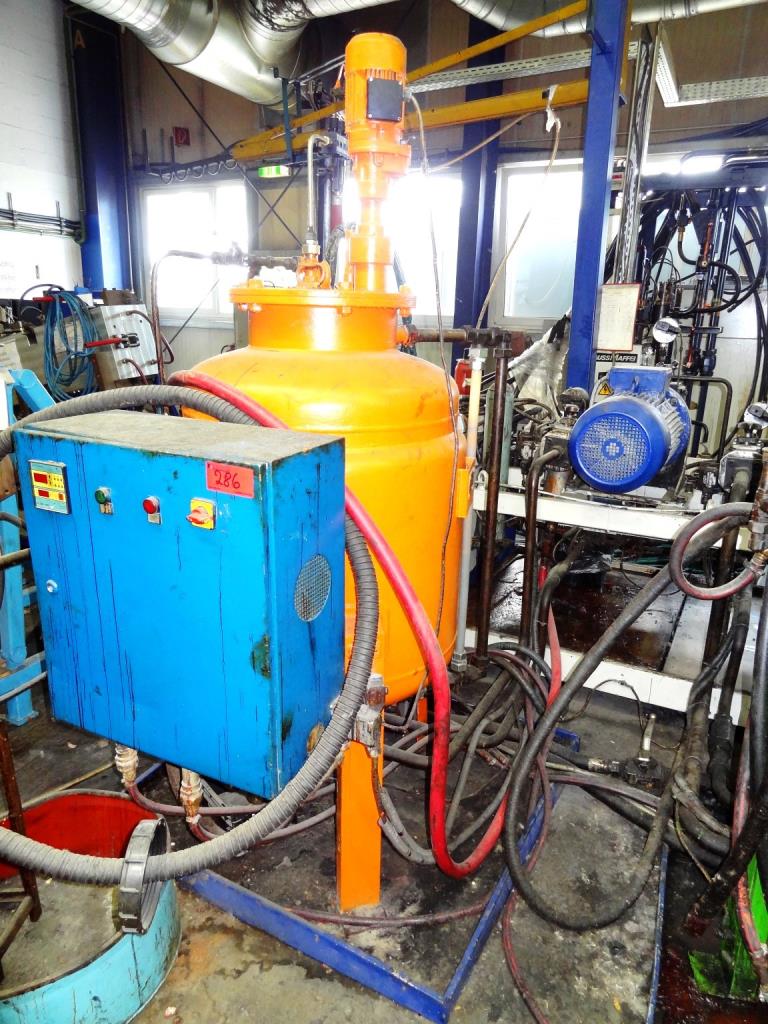 Machines for the manufacturing of foamed <br>and injected attachments and spare parts <br>for the automotive sector-3