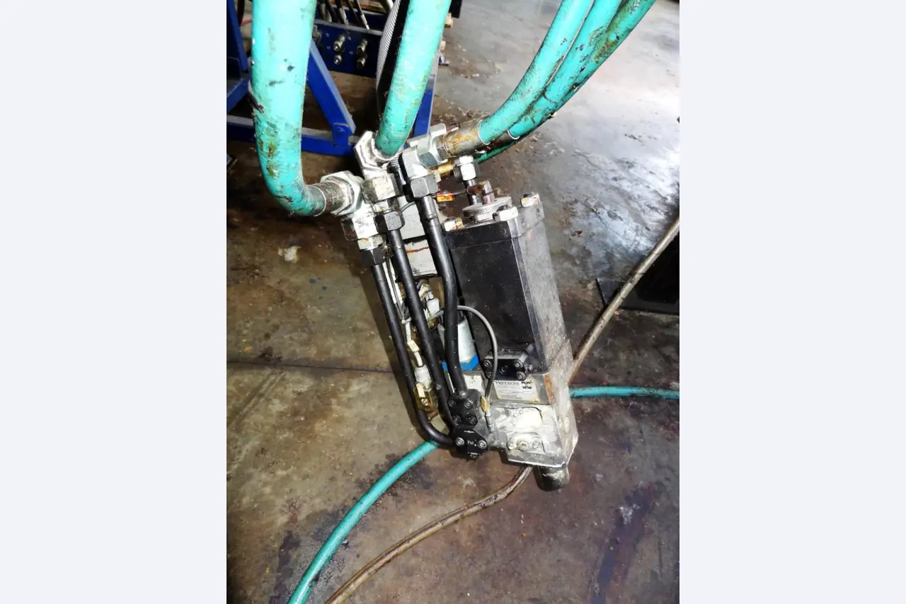 Machines for the manufacturing of foamed <br>and injected attachments and spare parts <br>for the automotive sector-8