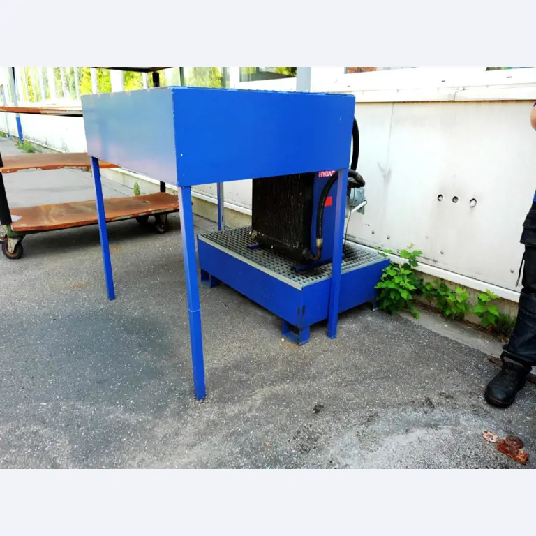 Machines for the manufacturing of foamed <br>and injected attachments and spare parts <br>for the automotive sector-10