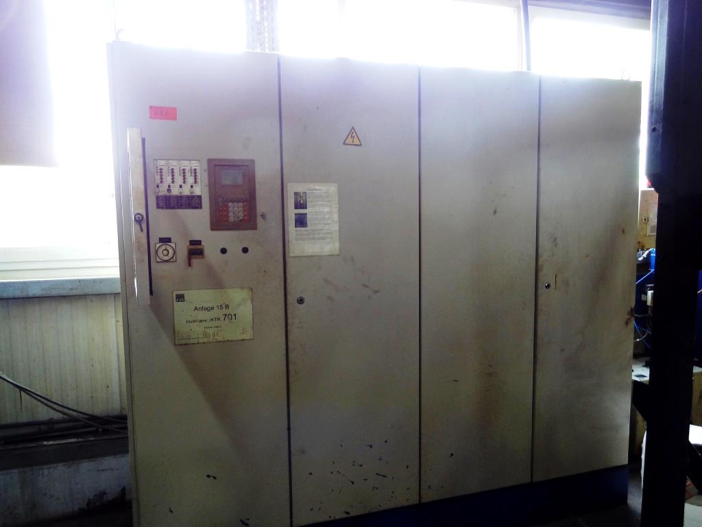 Maschinen zur Herstellung von geschäumten und gespritzten Kfz-(Anbau-)Teilen -7