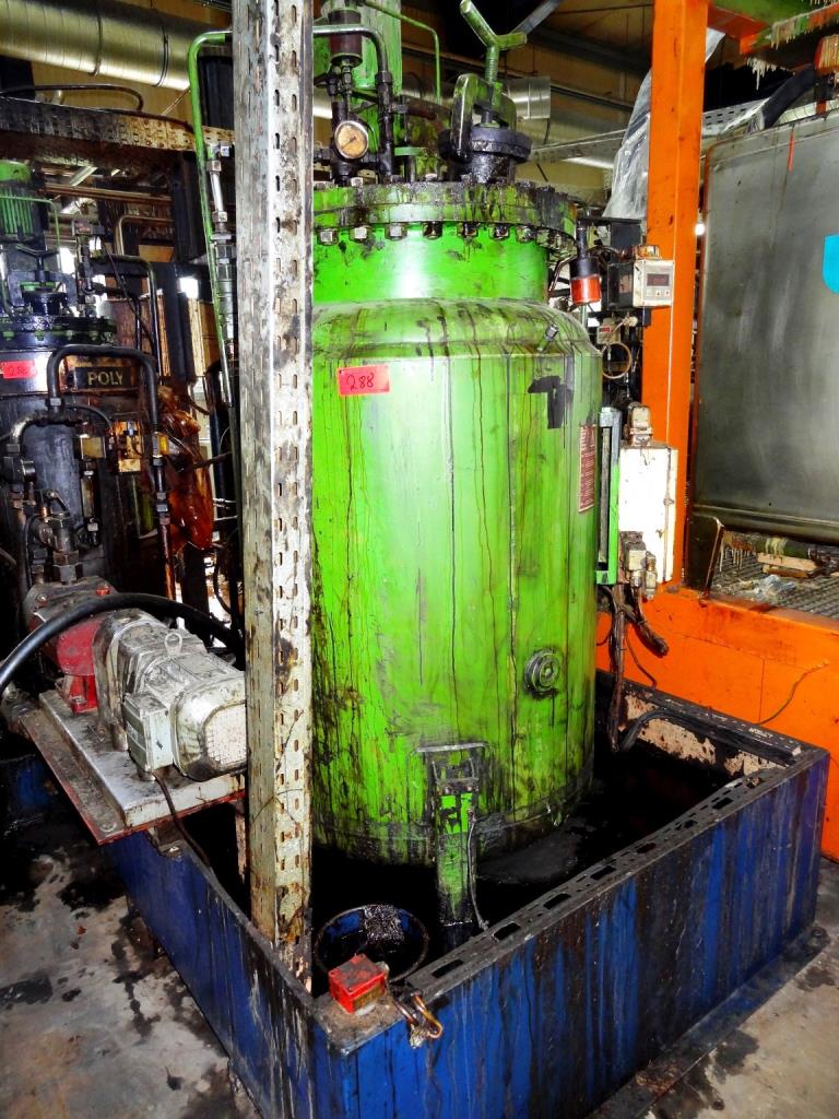 Machines for the manufacturing of foamed <br>and injected attachments and spare parts <br>for the automotive sector-6