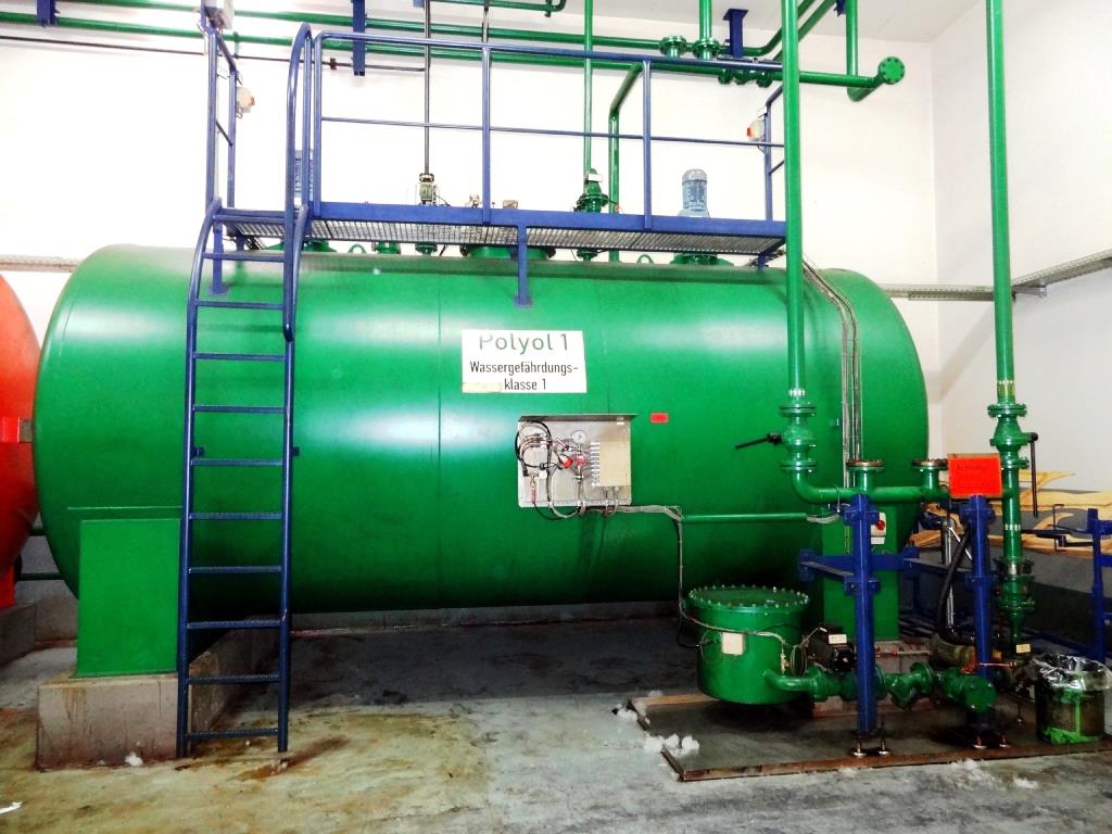 Machines for the manufacturing of foamed <br>and injected attachments and spare parts <br>for the automotive sector-1