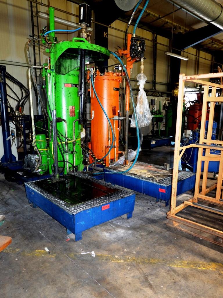 Machines for the manufacturing of foamed <br>and injected attachments and spare parts <br>for the automotive sector-7