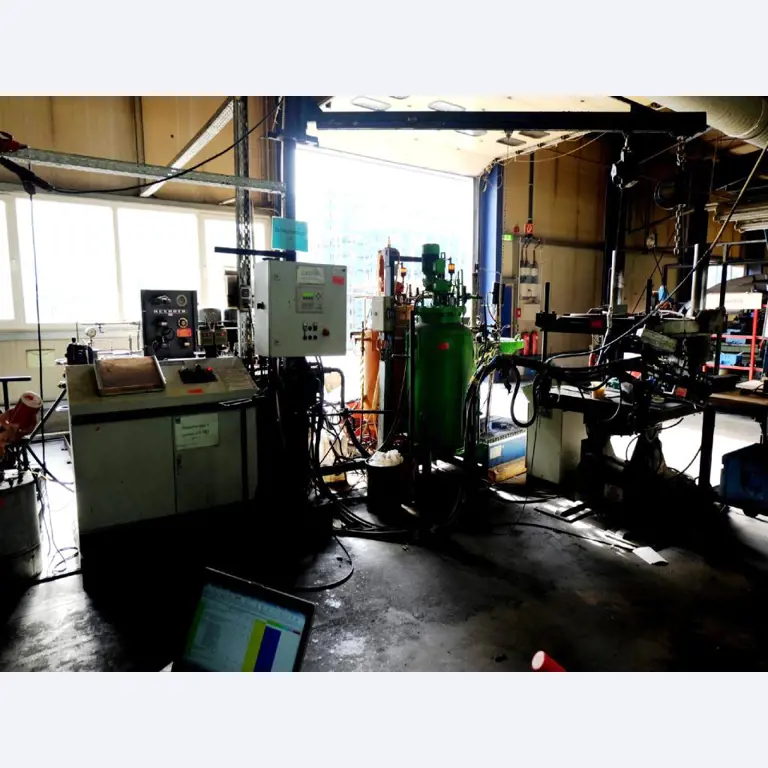 Machines for the manufacturing of foamed <br>and injected attachments and spare parts <br>for the automotive sector-1