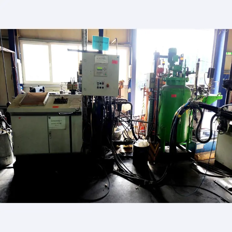 Machines for the manufacturing of foamed <br>and injected attachments and spare parts <br>for the automotive sector-2