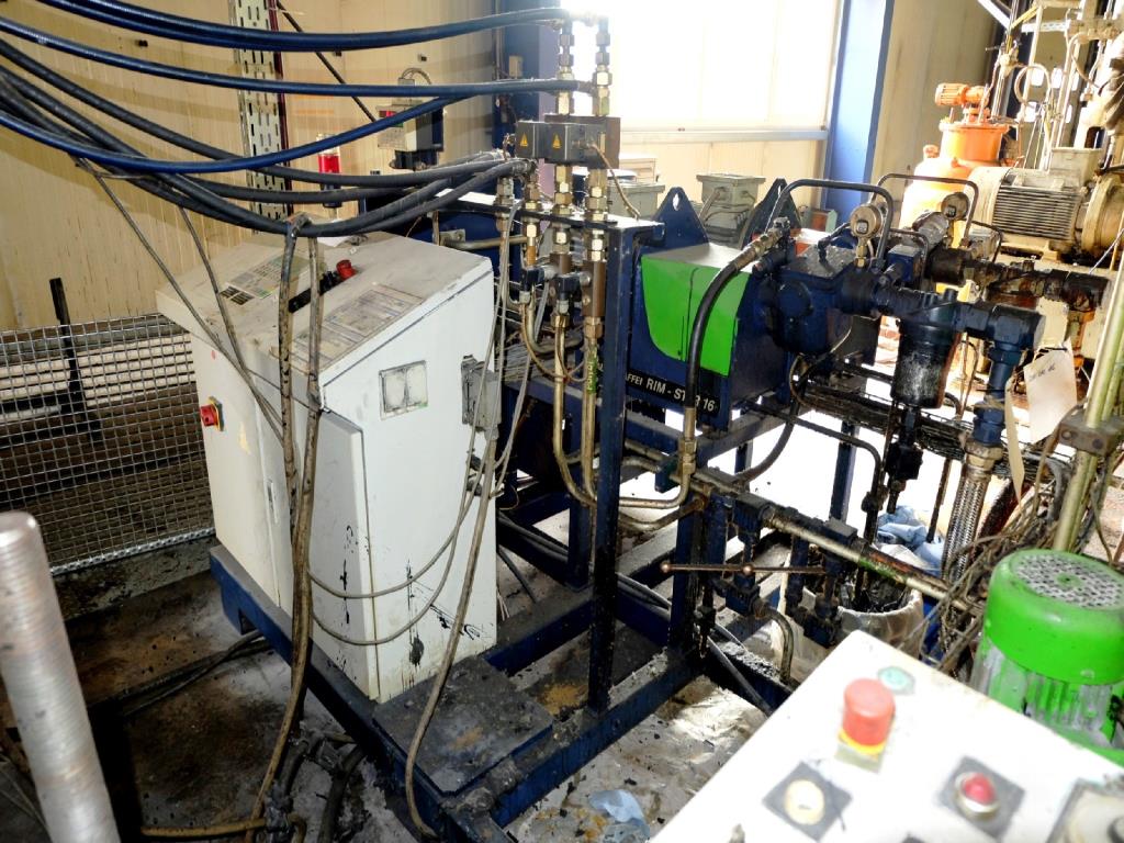 Machines for the manufacturing of foamed <br>and injected attachments and spare parts <br>for the automotive sector-4