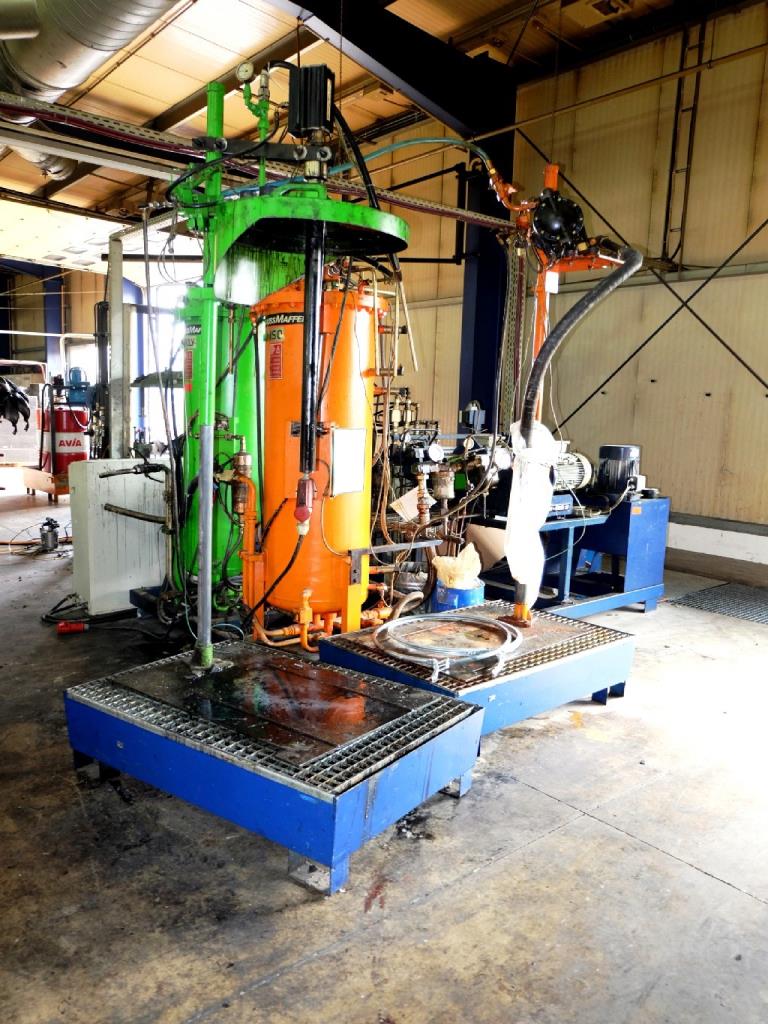 Machines for the manufacturing of foamed <br>and injected attachments and spare parts <br>for the automotive sector-5