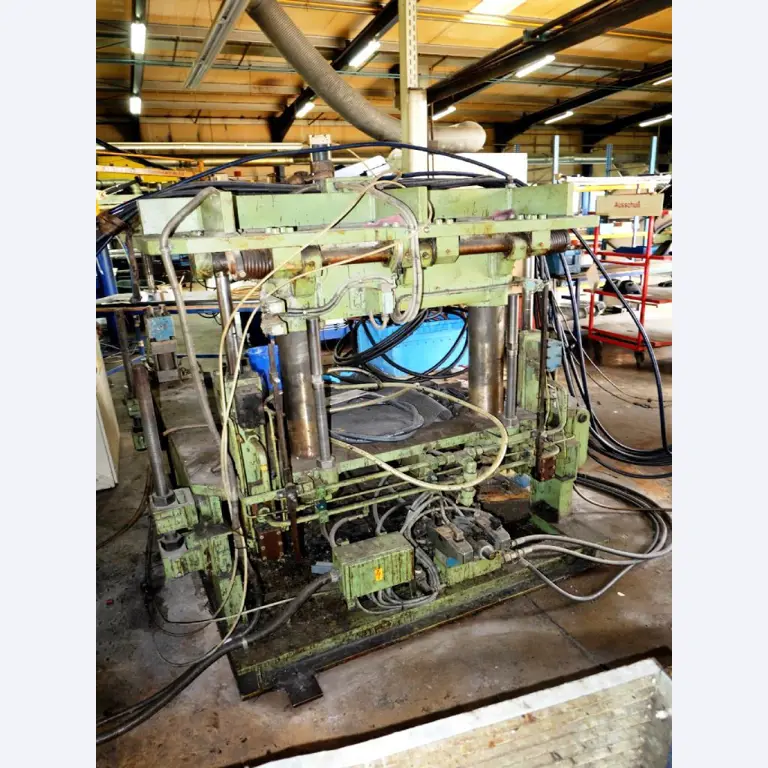 Machines for the manufacturing of foamed <br>and injected attachments and spare parts <br>for the automotive sector-8