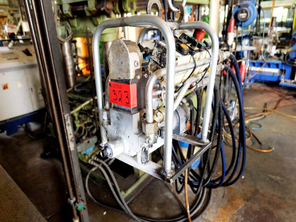 Machines for the manufacturing of foamed <br>and injected attachments and spare parts <br>for the automotive sector-9