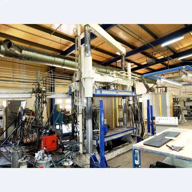 Machines for the manufacturing of foamed <br>and injected attachments and spare parts <br>for the automotive sector-1