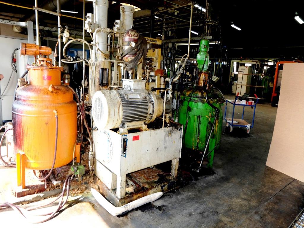 Machines for the manufacturing of foamed <br>and injected attachments and spare parts <br>for the automotive sector-3