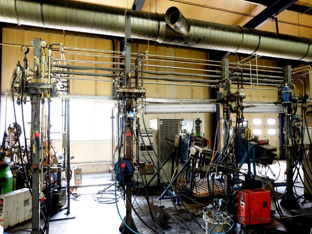 Machines for the manufacturing of foamed <br>and injected attachments and spare parts <br>for the automotive sector-4