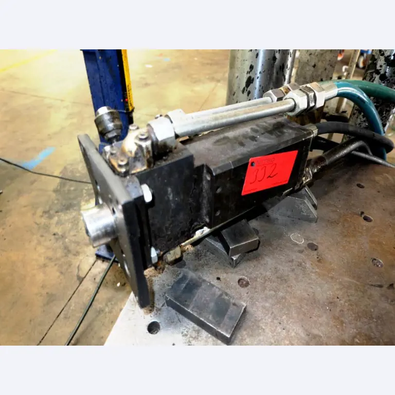 Machines for the manufacturing of foamed <br>and injected attachments and spare parts <br>for the automotive sector-6