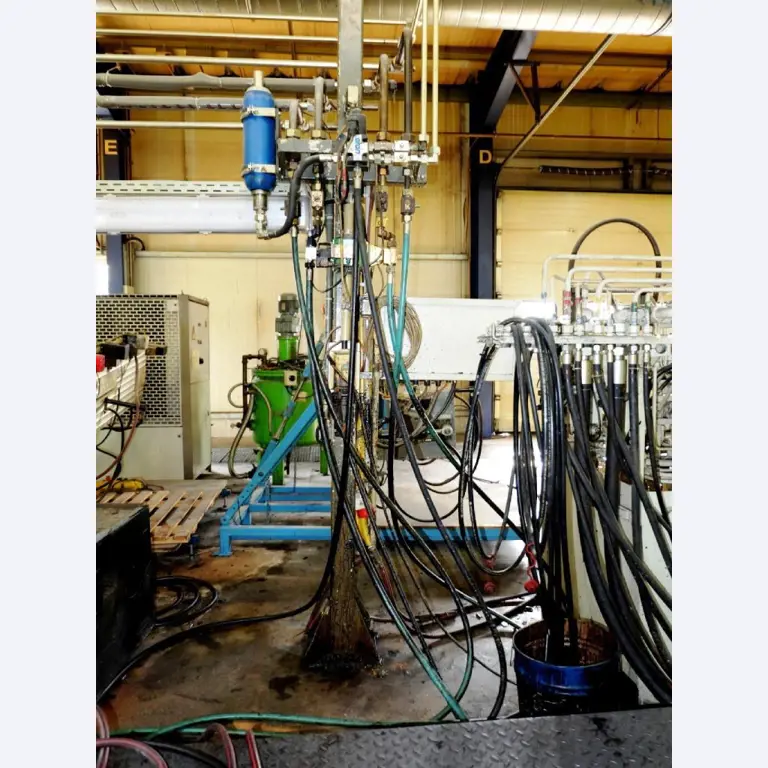 Machines for the manufacturing of foamed <br>and injected attachments and spare parts <br>for the automotive sector-9