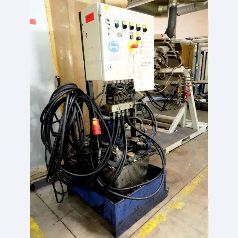 Machines for the manufacturing of foamed <br>and injected attachments and spare parts <br>for the automotive sector-4