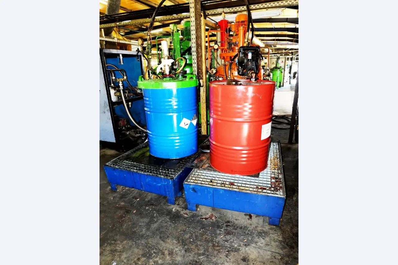 Machines for the manufacturing of foamed <br>and injected attachments and spare parts <br>for the automotive sector-7