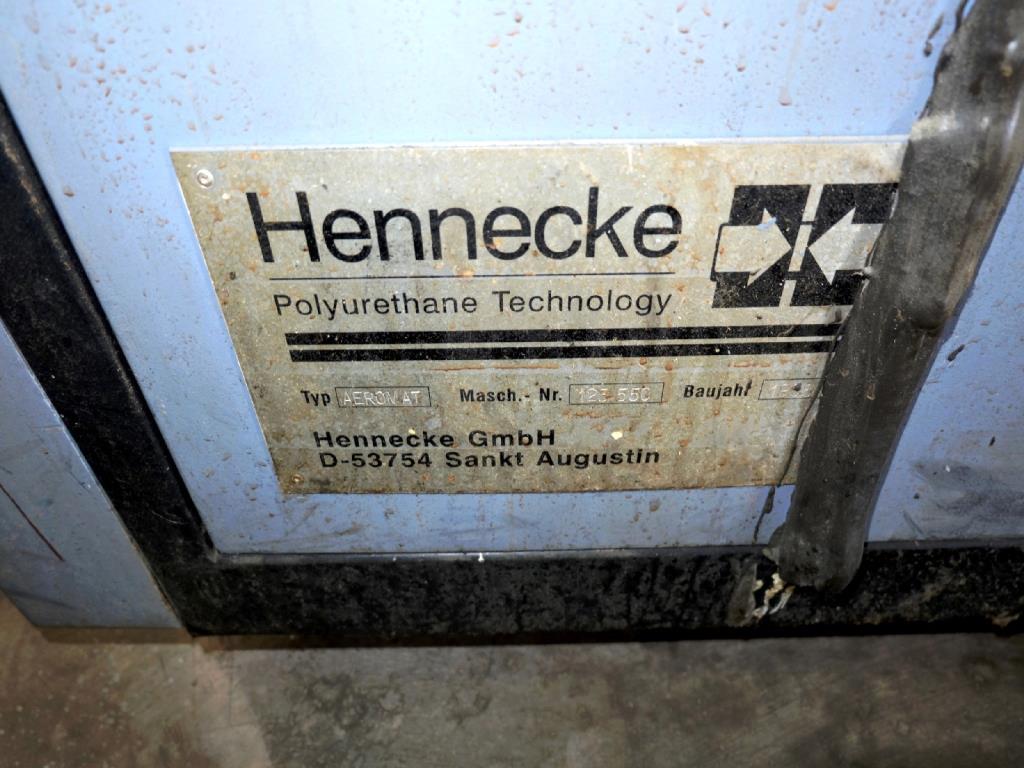 Machines for the manufacturing of foamed <br>and injected attachments and spare parts <br>for the automotive sector-9