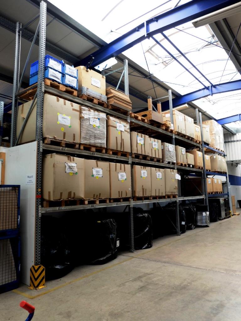 Machines for the manufacturing of foamed <br>and injected attachments and spare parts <br>for the automotive sector-2