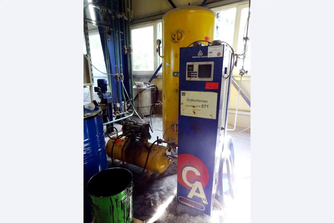 Machines for the manufacturing of foamed <br>and injected attachments and spare parts <br>for the automotive sector-12