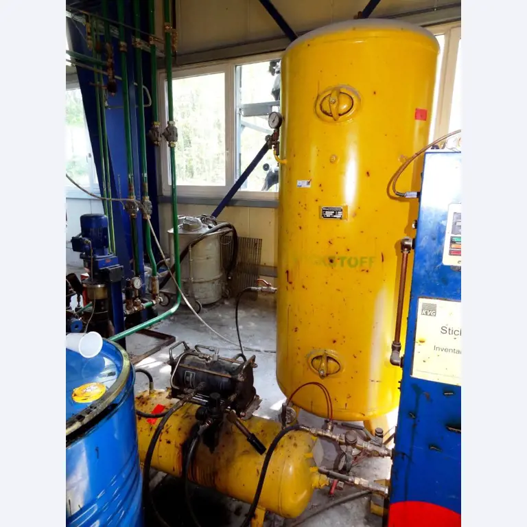 Machines for the manufacturing of foamed <br>and injected attachments and spare parts <br>for the automotive sector-3