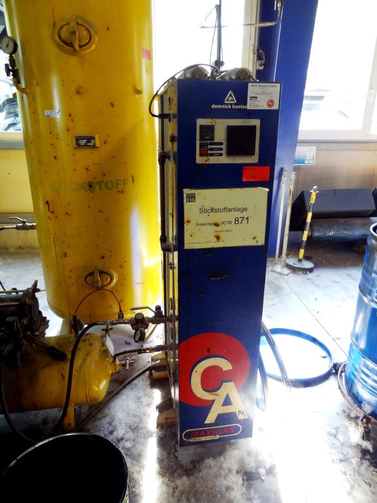 Machines for the manufacturing of foamed <br>and injected attachments and spare parts <br>for the automotive sector-4