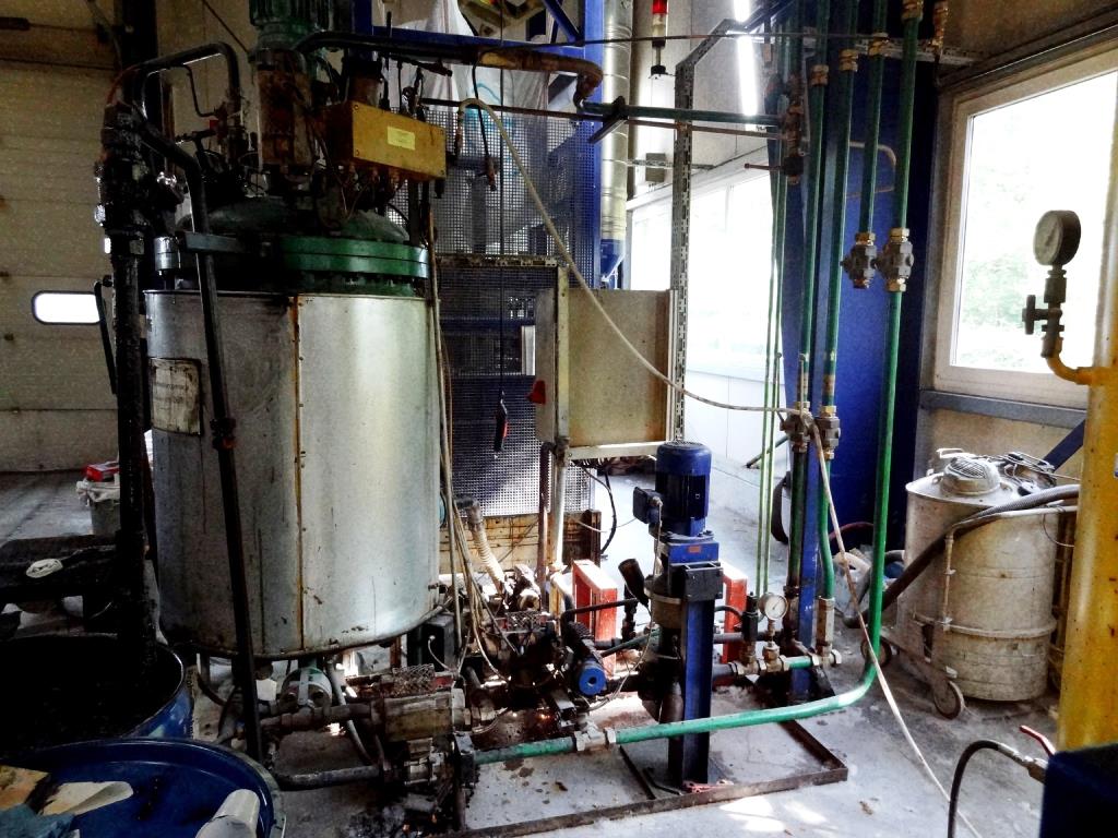 Machines for the manufacturing of foamed <br>and injected attachments and spare parts <br>for the automotive sector-5