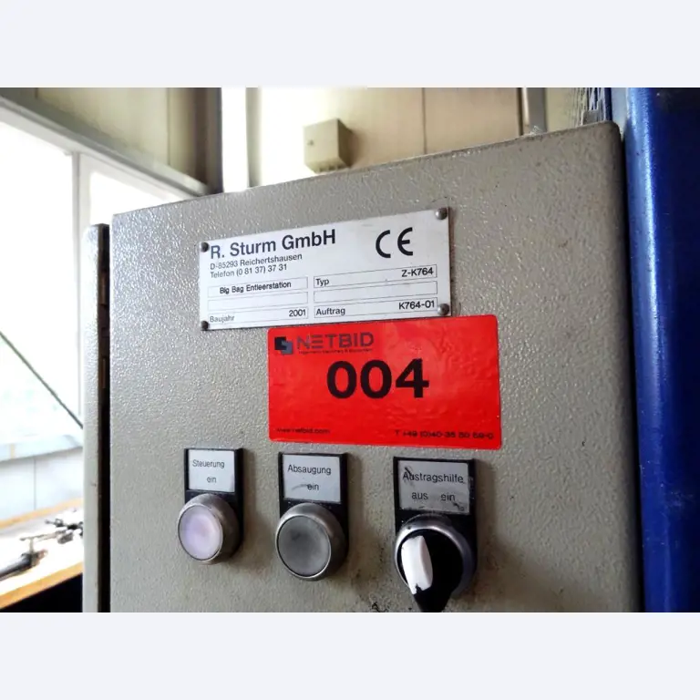 Machines for the manufacturing of foamed <br>and injected attachments and spare parts <br>for the automotive sector-6