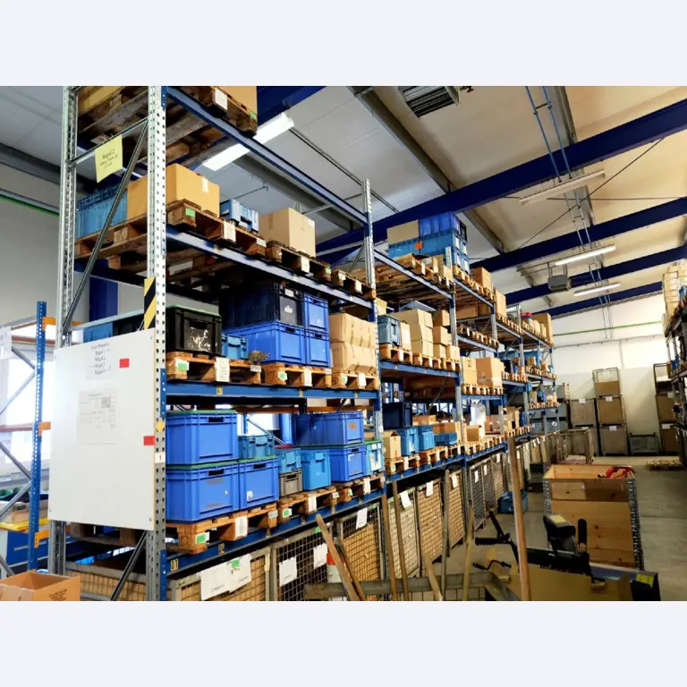 Machines pour la fabrication de pièces (rapportées) automobiles moussées et injectées-2