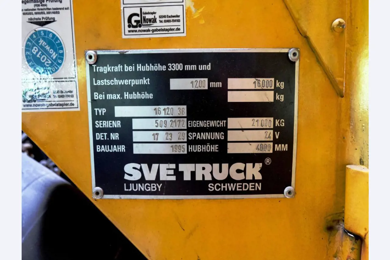 Machines for the manufacturing of foamed <br>and injected attachments and spare parts <br>for the automotive sector-4