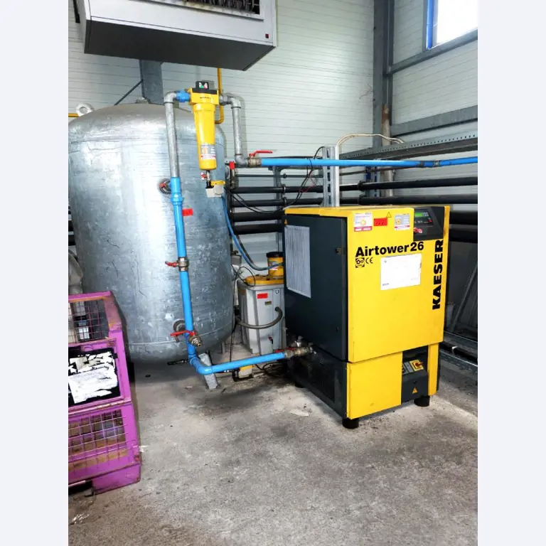 Machines voor het vervaardigen van geschuimde en geïnjecteerde (reserve)onderdelen voor de automobielsector
-1