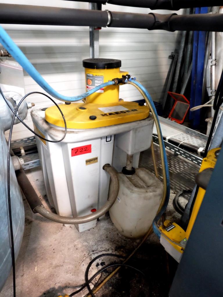 Machines for the manufacturing of foamed <br>and injected attachments and spare parts <br>for the automotive sector-6