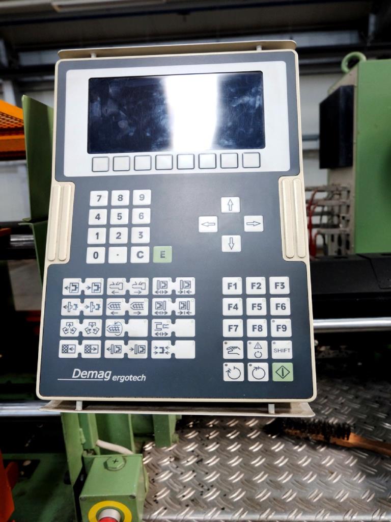 Machines for the manufacturing of foamed <br>and injected attachments and spare parts <br>for the automotive sector-5