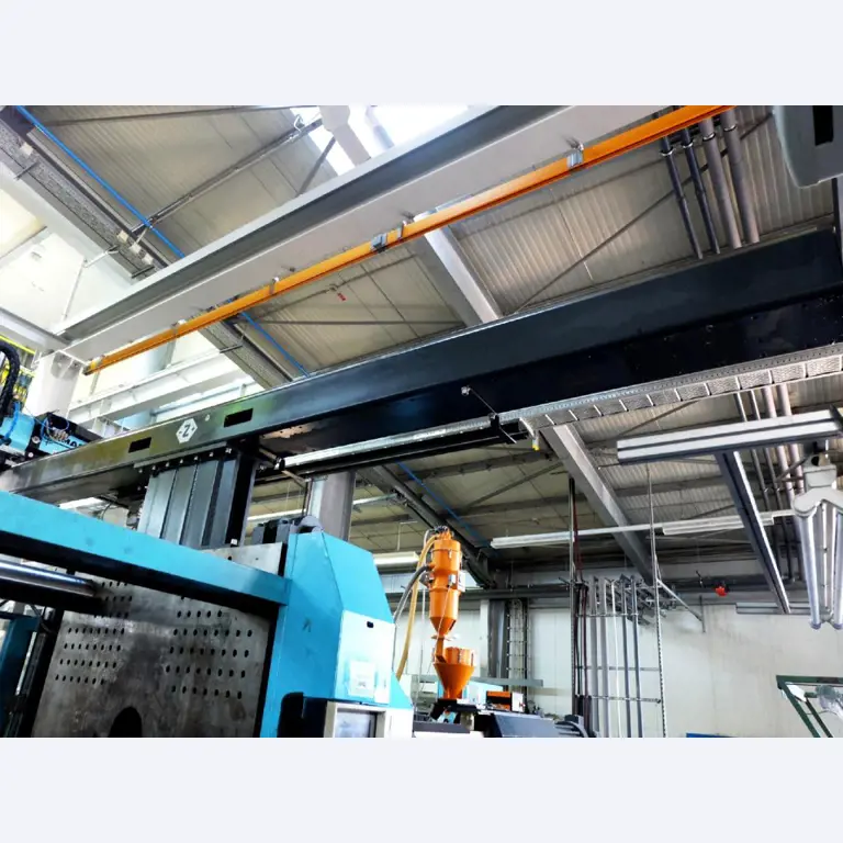 Machines for the manufacturing of foamed <br>and injected attachments and spare parts <br>for the automotive sector-13