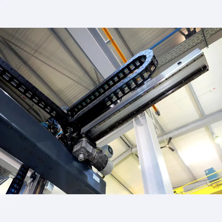 Machines for the manufacturing of foamed <br>and injected attachments and spare parts <br>for the automotive sector-4