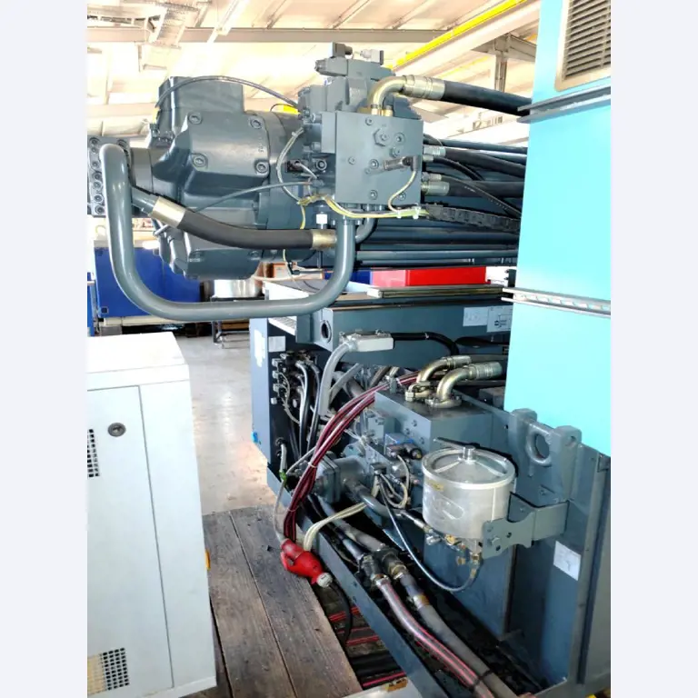 Machines for the manufacturing of foamed <br>and injected attachments and spare parts <br>for the automotive sector-8