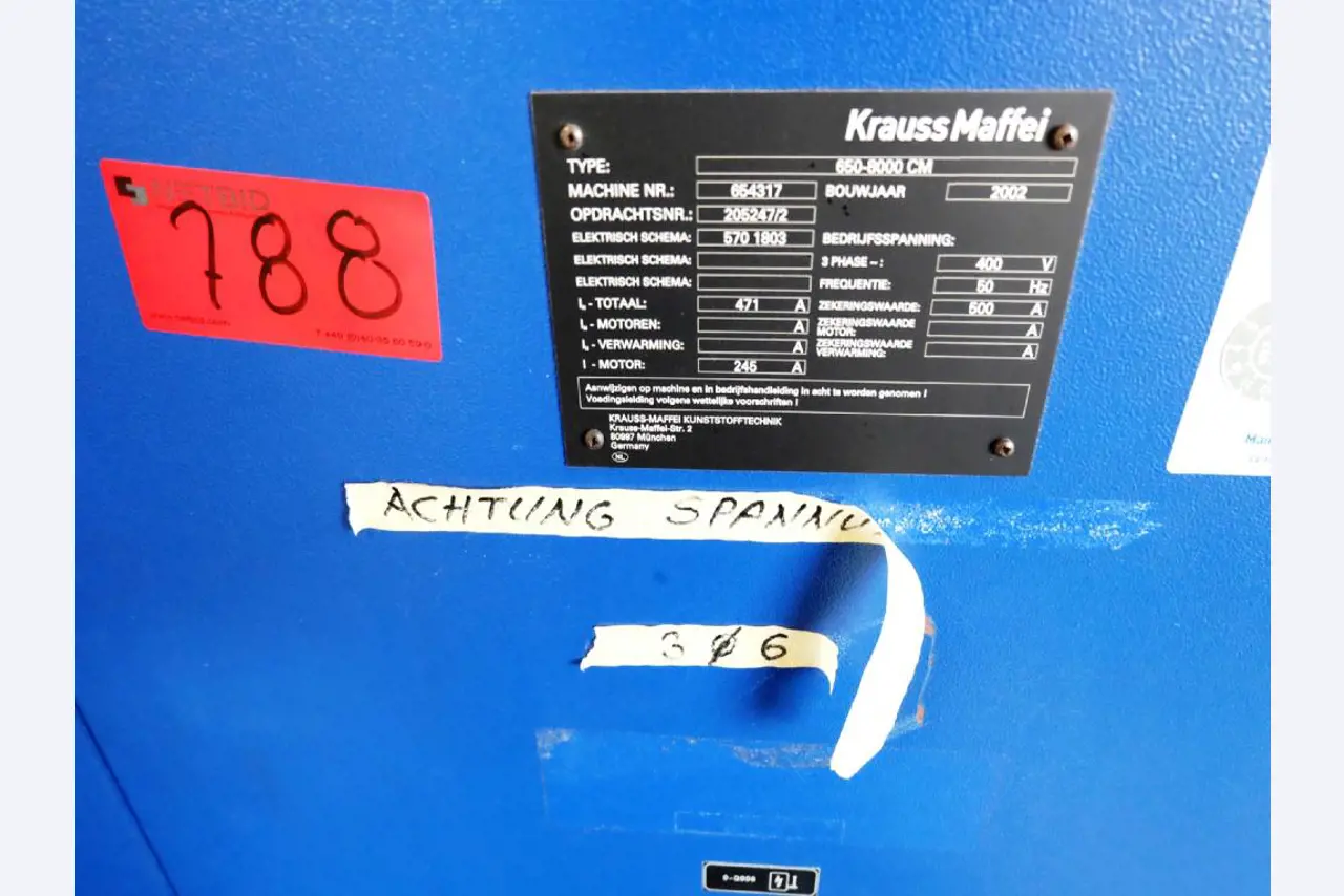 Machines for the manufacturing of foamed <br>and injected attachments and spare parts <br>for the automotive sector-11